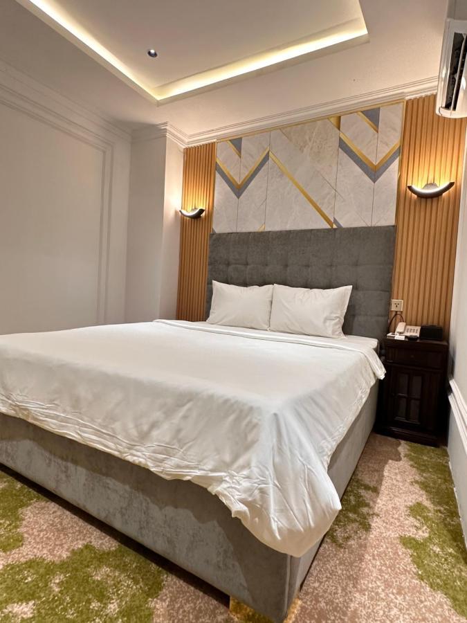 Phuoc Hung 3 Hotel Vĩnh Long Εξωτερικό φωτογραφία