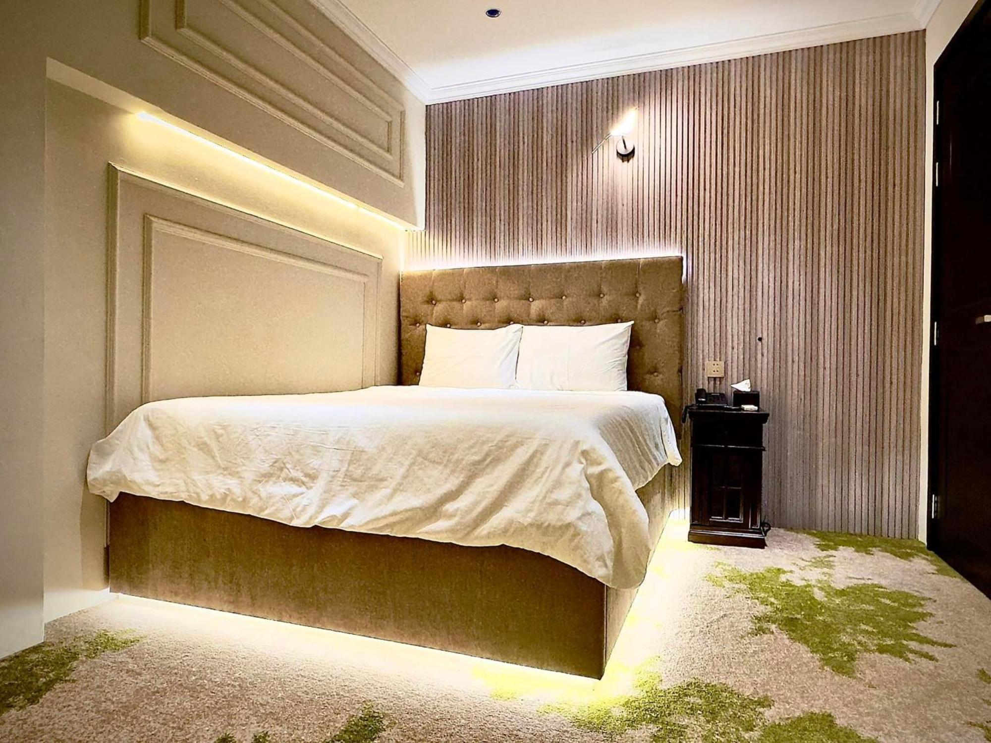 Phuoc Hung 3 Hotel Vĩnh Long Εξωτερικό φωτογραφία
