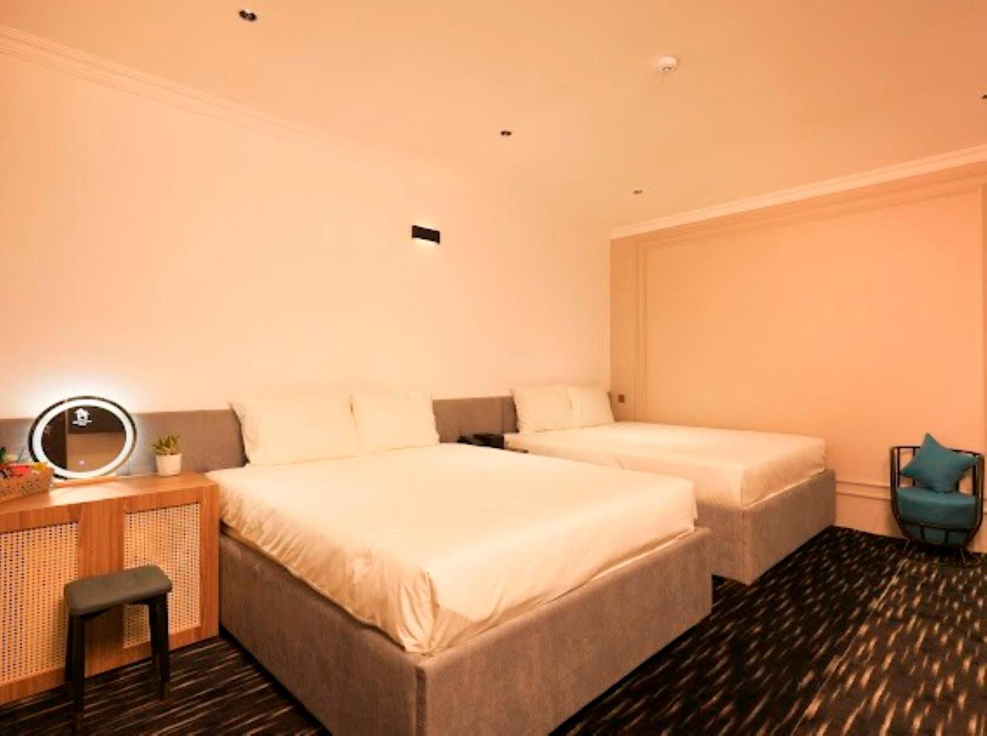 Phuoc Hung 3 Hotel Vĩnh Long Εξωτερικό φωτογραφία