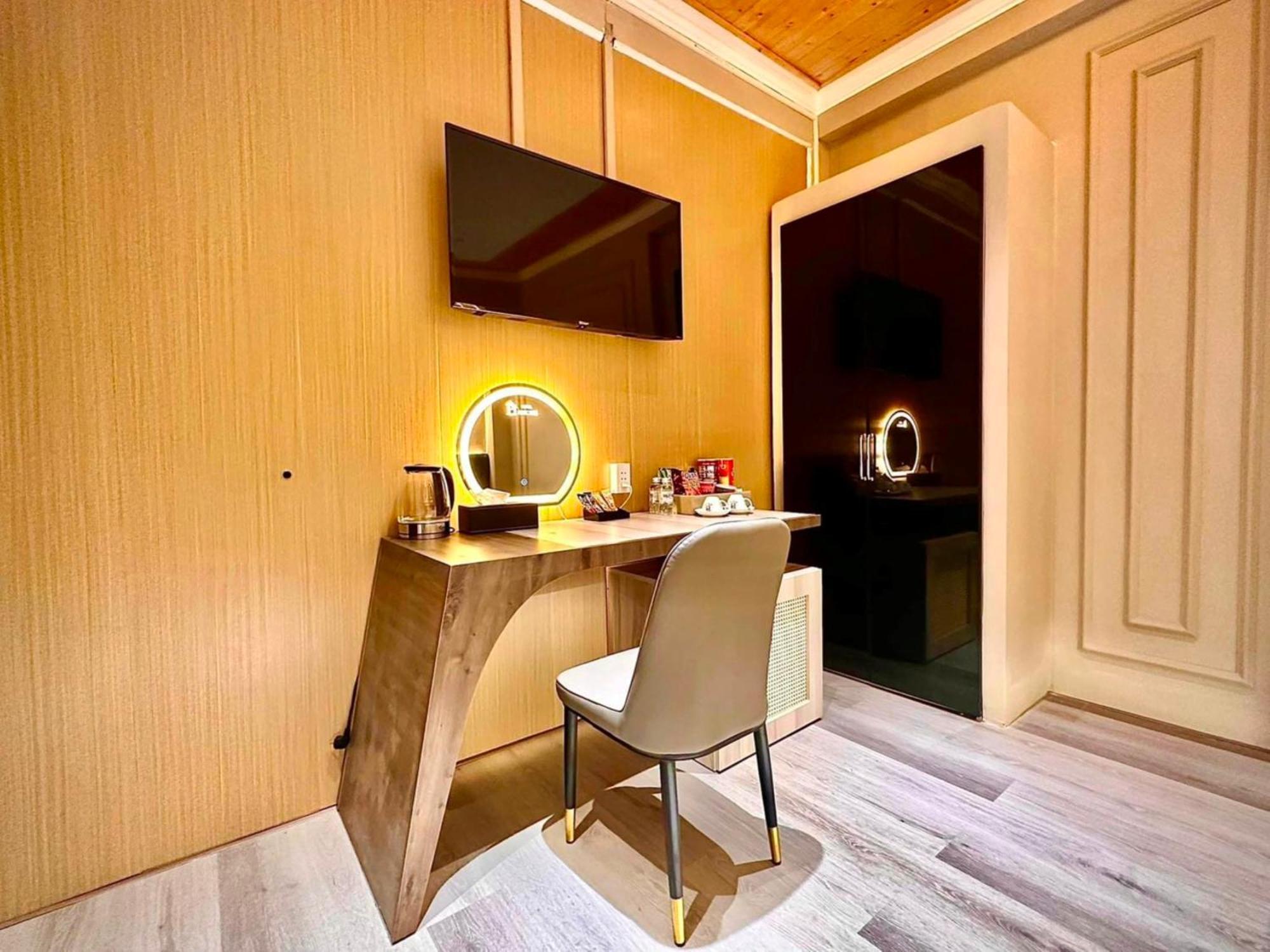 Phuoc Hung 3 Hotel Vĩnh Long Εξωτερικό φωτογραφία